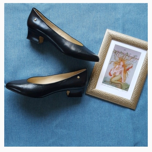etienne aigner pumps